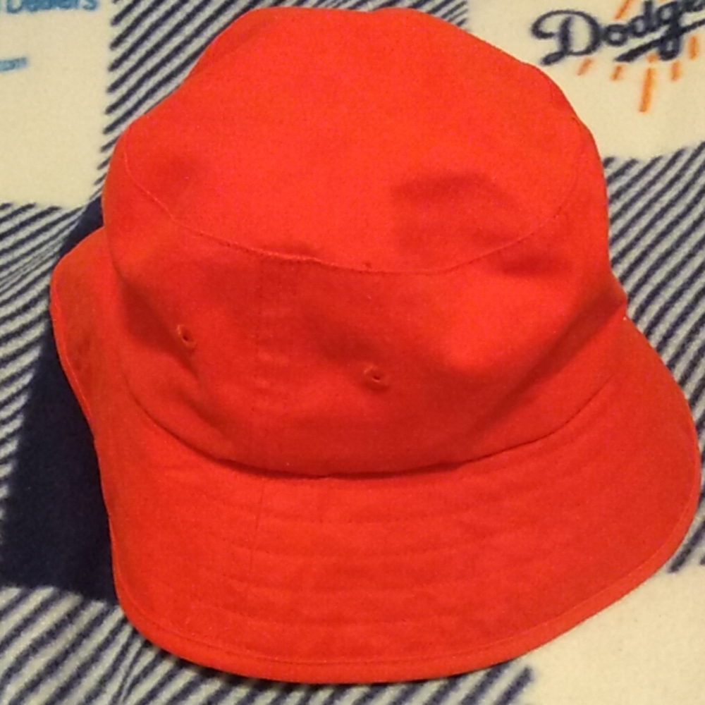 Bucket Hat